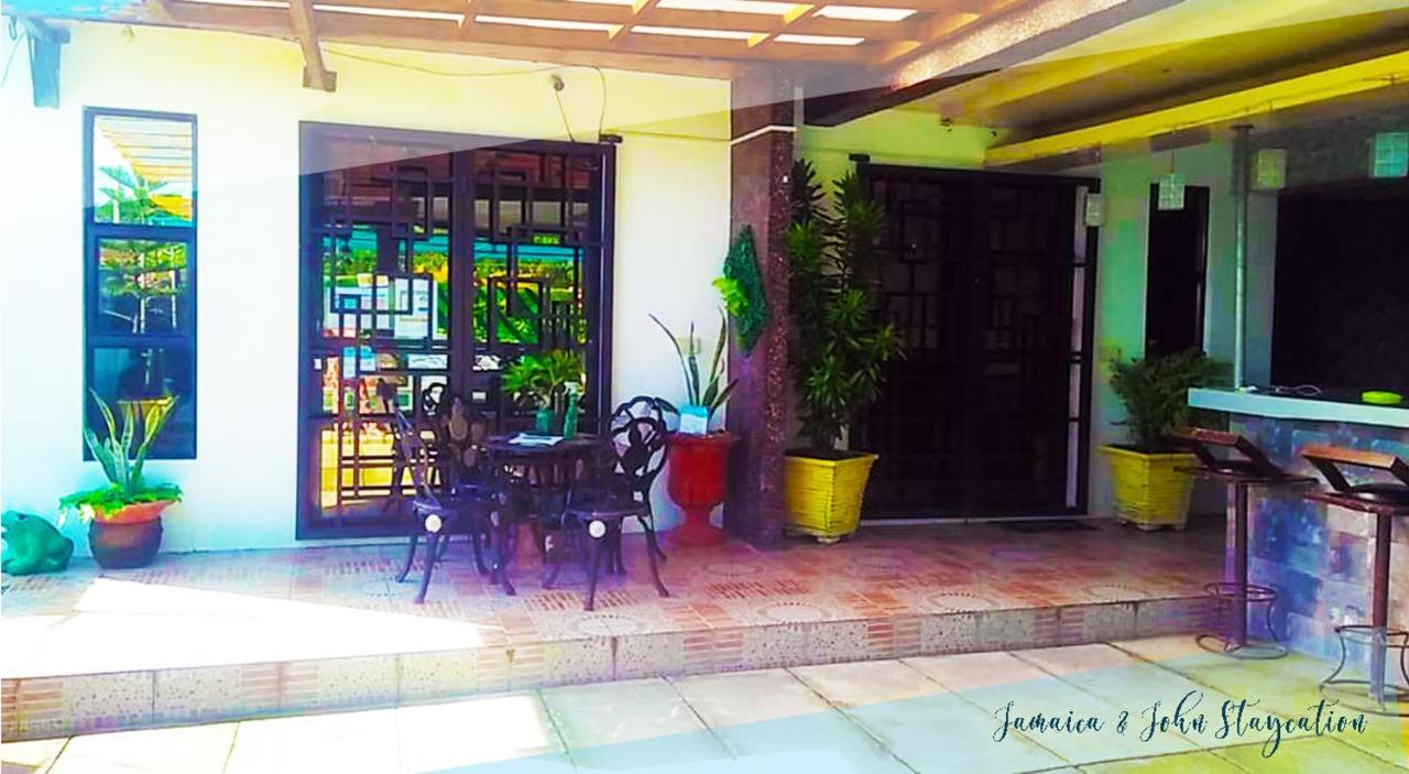 Private House W/ Swimming Pool Staycation Tarlac Tarlac City Exterior foto